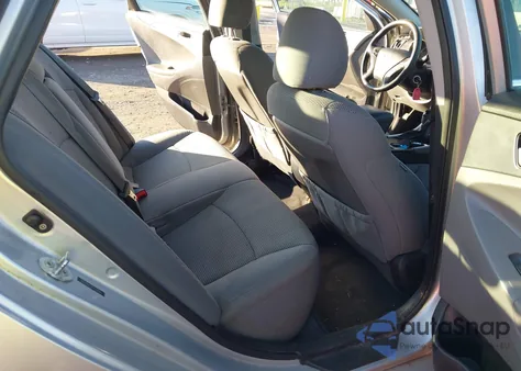 2012 Hyundai Sonata Gls z USA, uszkodzony, nr VIN 5NPEB4AC8CH333828